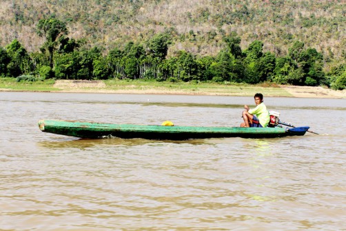 laos-reise-fischer-auf-dem-mekong-2