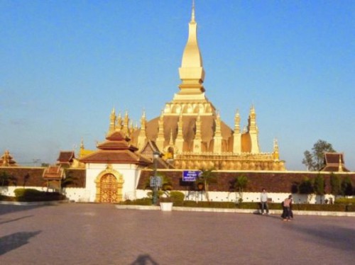 Pha Tat Luang, Vientiane